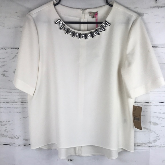 Cremieux Tops - NWT Cremieux trinity blouse embellished off white